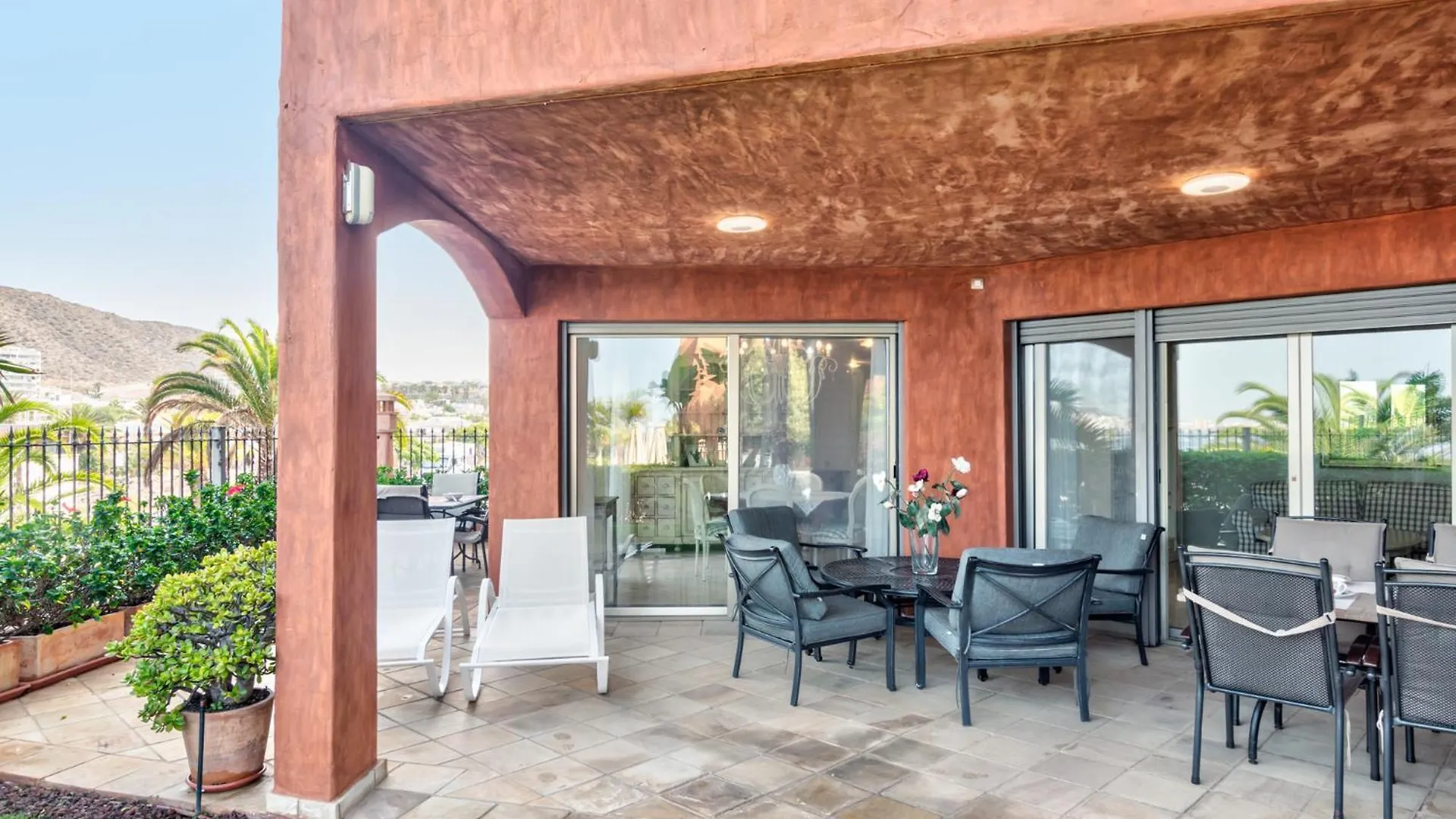 Pelicar 0-5 Sea View 2B Villa Palm-mar 0*,  İspanya